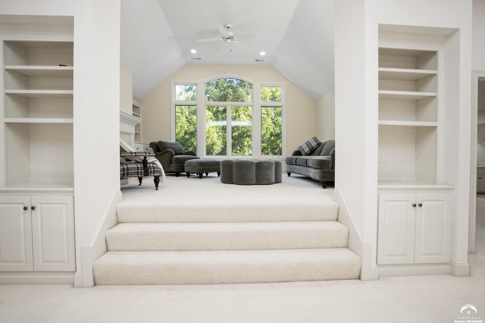 204 Fall Creek Road Lawrence, KS 66049 - Photo 35 of 80