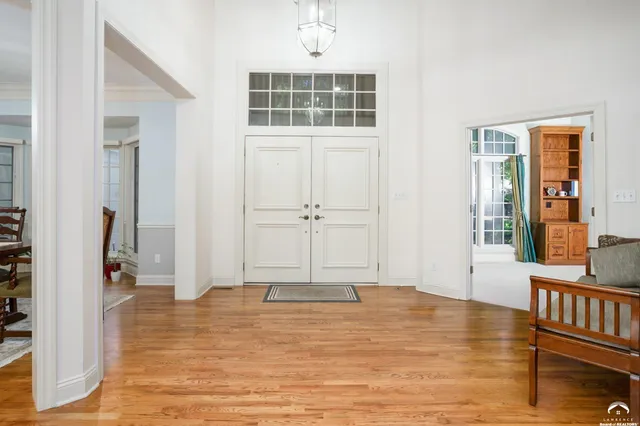 $1,395,000 | 204 Fall Creek Road, Lawrence, KS 66049