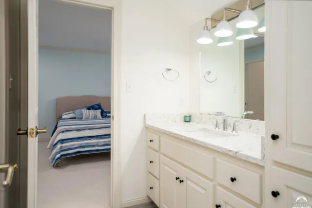 $1,395,000 | 204 Fall Creek Road, Lawrence, KS 66049