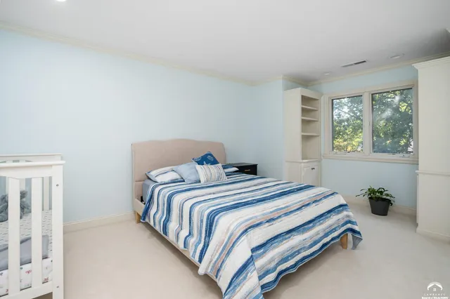 $1,395,000 | 204 Fall Creek Road, Lawrence, KS 66049