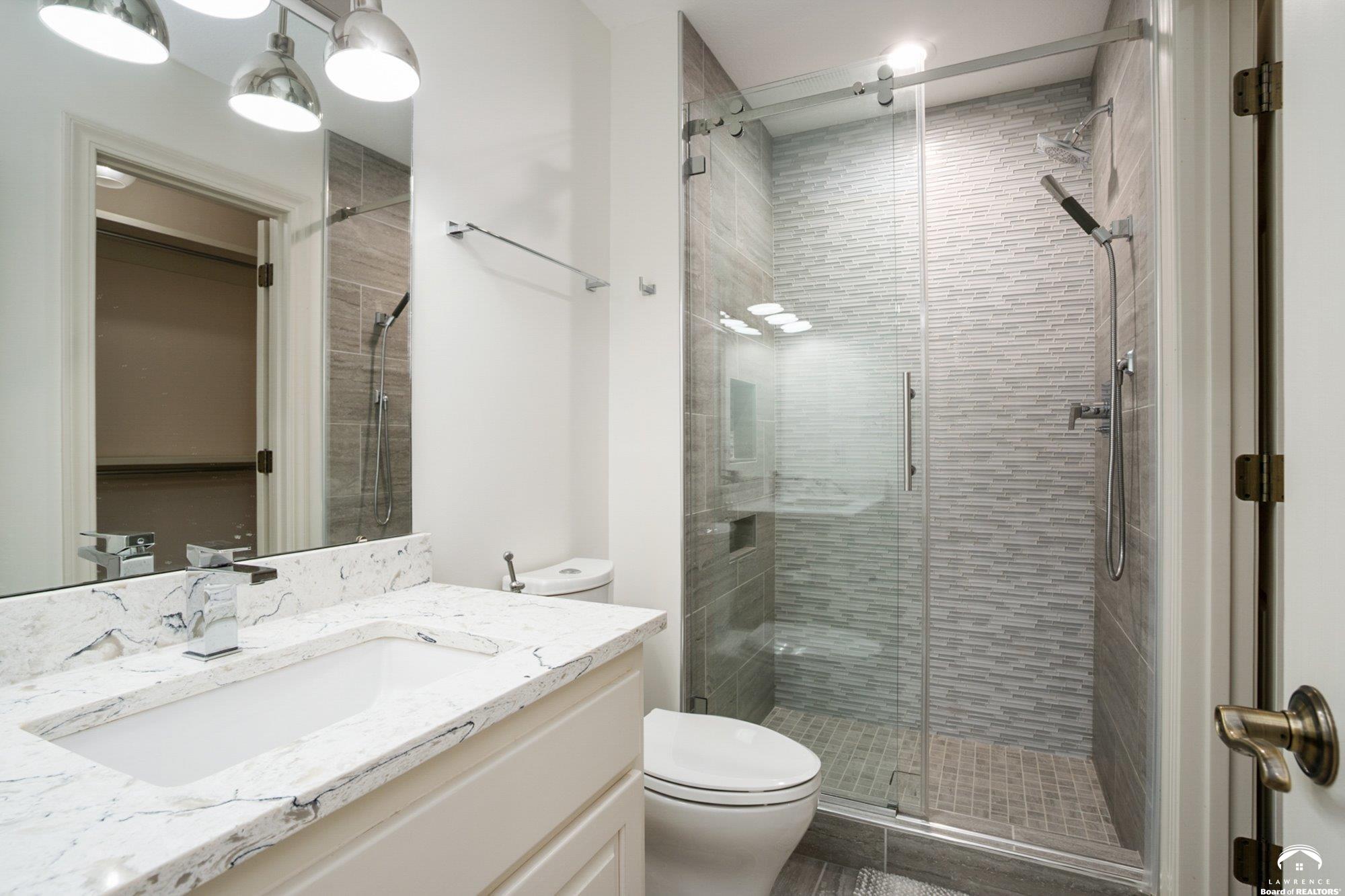 204 Fall Creek Road Lawrence, KS 66049 - Photo 47 of 80