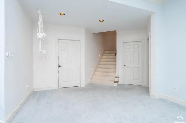 $1,395,000 | 204 Fall Creek Road, Lawrence, KS 66049