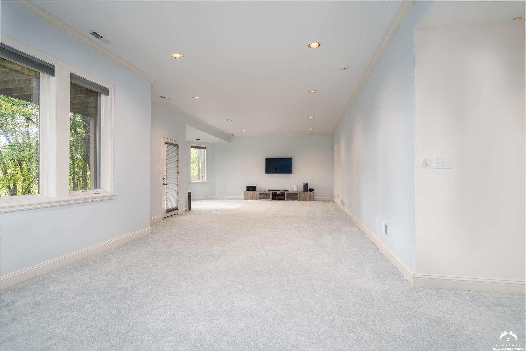 204 Fall Creek Road Lawrence, KS 66049 - Photo 50 of 80