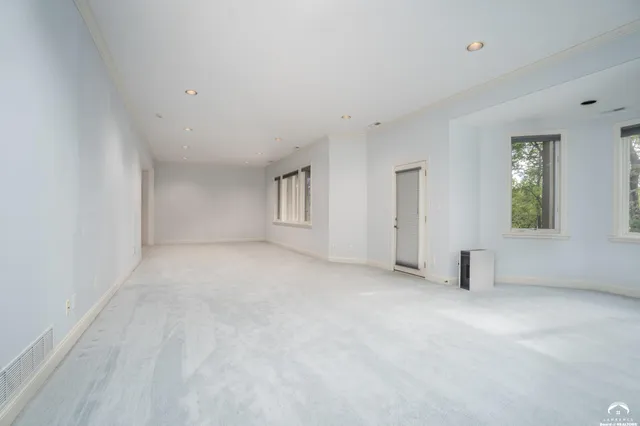 $1,395,000 | 204 Fall Creek Road, Lawrence, KS 66049