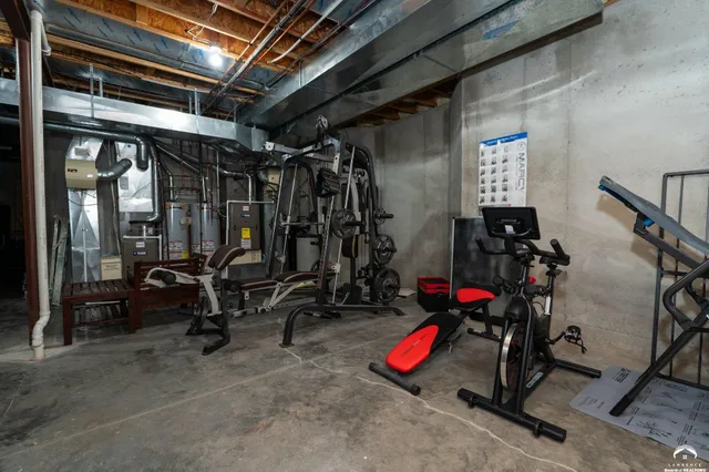 $1,395,000 | 204 Fall Creek Road, Lawrence, KS 66049