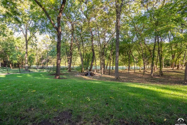 $1,395,000 | 204 Fall Creek Road, Lawrence, KS 66049