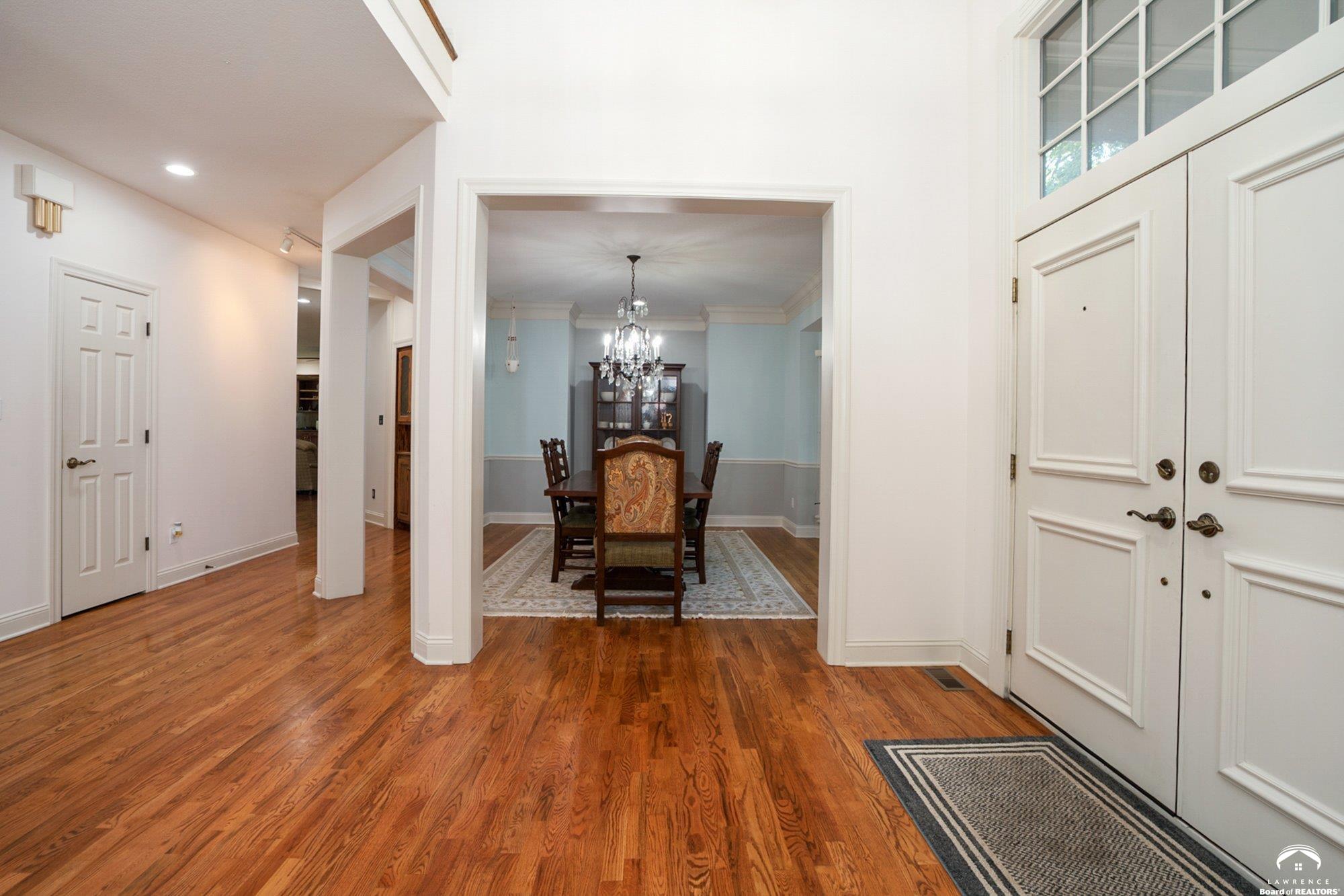 204 Fall Creek Road Lawrence, KS 66049 - Photo 7 of 80