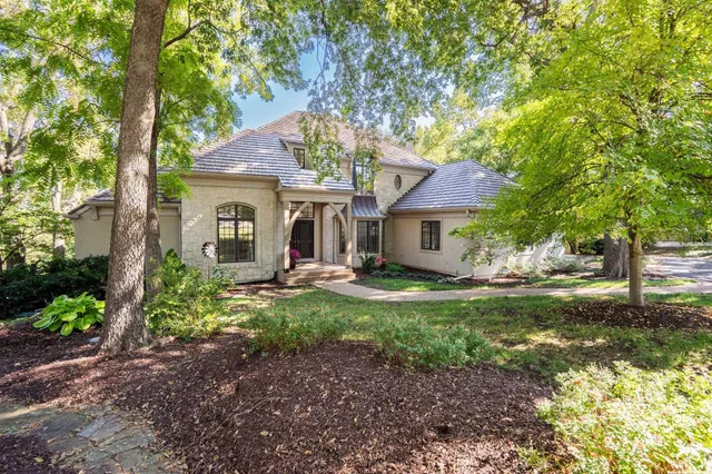 $1,395,000 | 204 Fall Creek Road, Lawrence, KS 66049