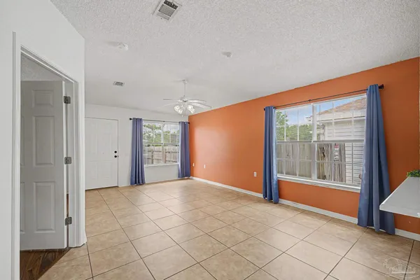 $218,000 | 810 Hanover Drive, Pensacola, FL 32526