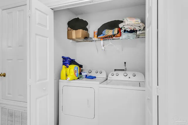 $218,000 | 810 Hanover Drive, Pensacola, FL 32526