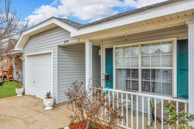 $218,000 | 810 Hanover Drive, Pensacola, FL 32526