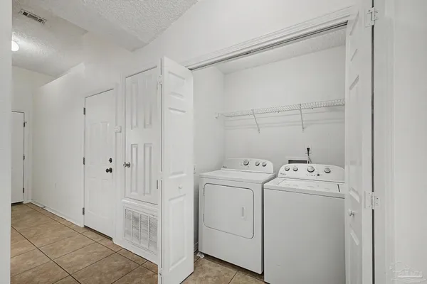 $218,000 | 810 Hanover Drive, Pensacola, FL 32526