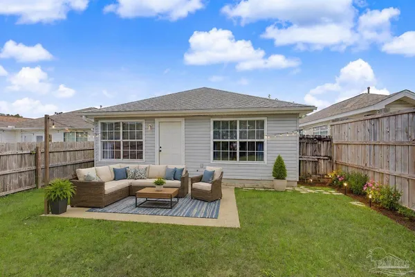 $218,000 | 810 Hanover Drive, Pensacola, FL 32526