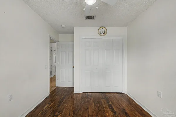 $218,000 | 810 Hanover Drive, Pensacola, FL 32526