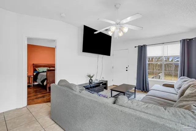 $218,000 | 810 Hanover Drive, Pensacola, FL 32526
