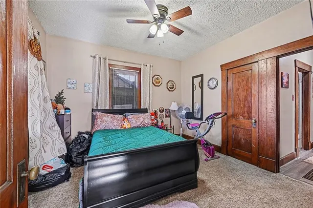 $180,000 | 2311 South 15th Street, St. Joseph, MO 64503