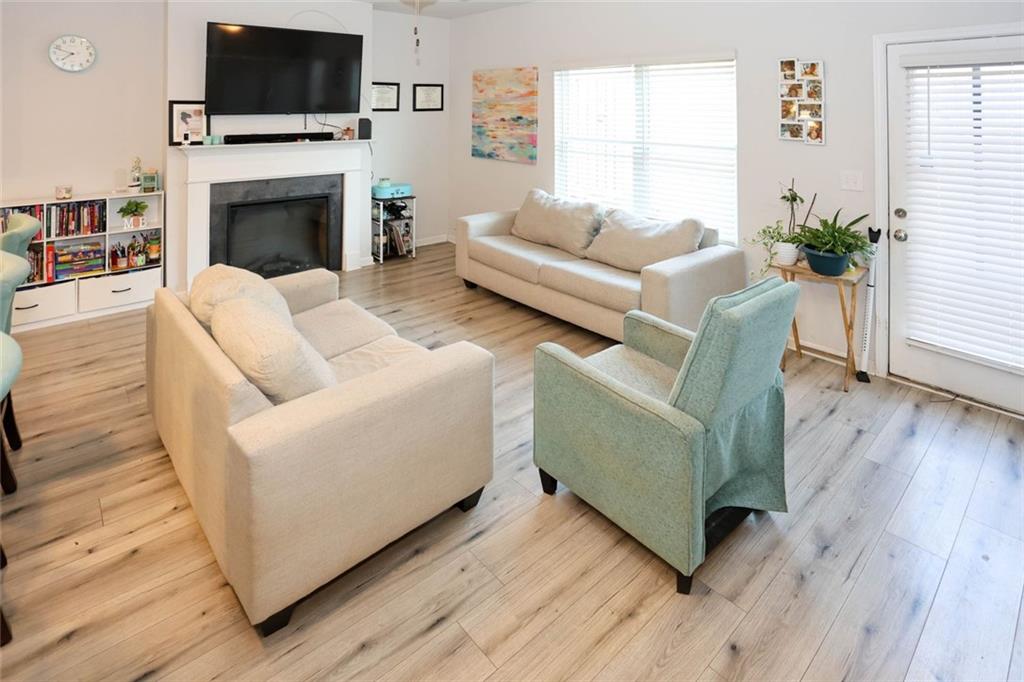 7488 Knoll Hollow Road Lithonia, GA 30058 - Photo 8 of 17