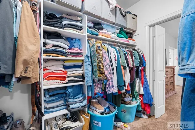 $800,000 | 4913 East 49th North, Idaho Falls, ID 83401