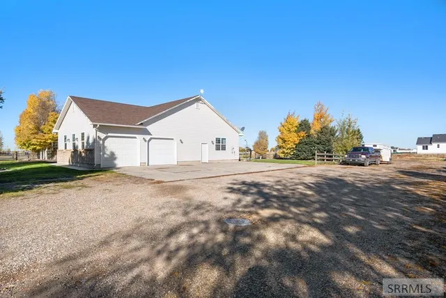 $800,000 | 4913 East 49th North, Idaho Falls, ID 83401