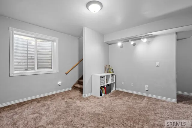 $800,000 | 4913 East 49th North, Idaho Falls, ID 83401