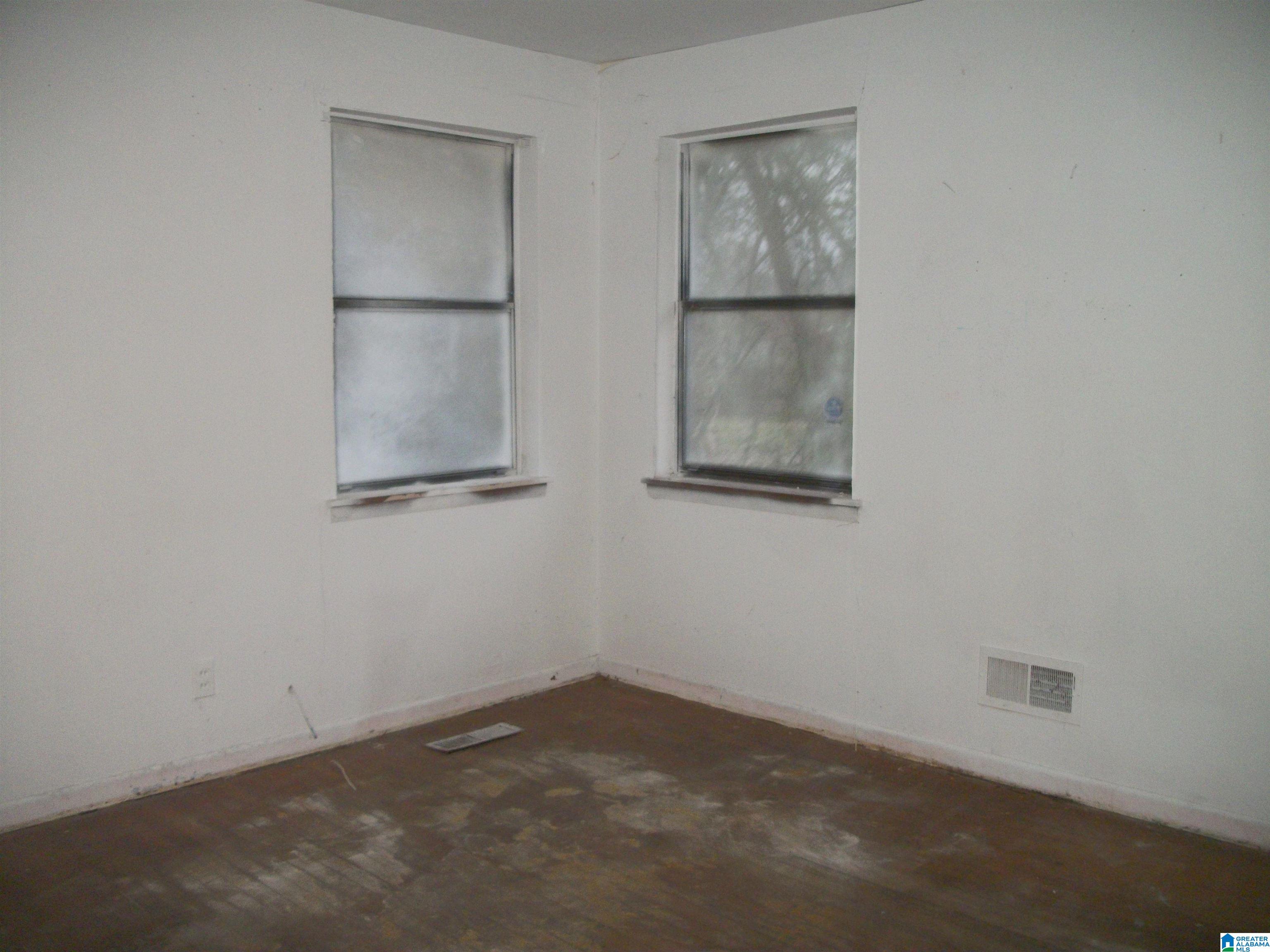 1702 Long 12th Street Bessemer, AL 35020 - Photo 7 of 11