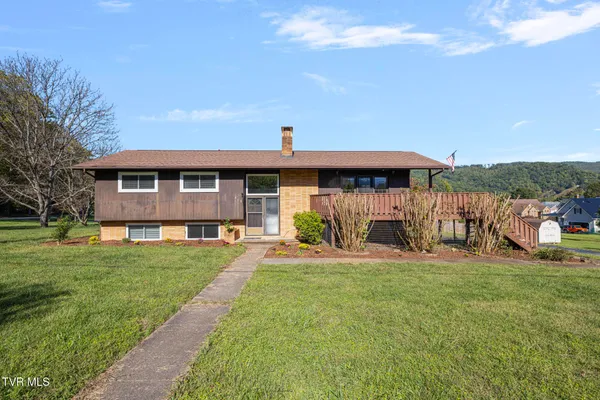 $295,000 | 317 Simmons Avenue, Erwin, TN 37650