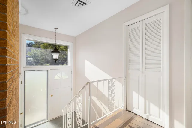 $318,000 | 317 Simmons Avenue, Erwin, TN 37650