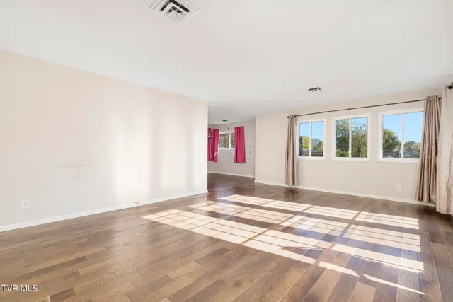 $318,000 | 317 Simmons Avenue, Erwin, TN 37650