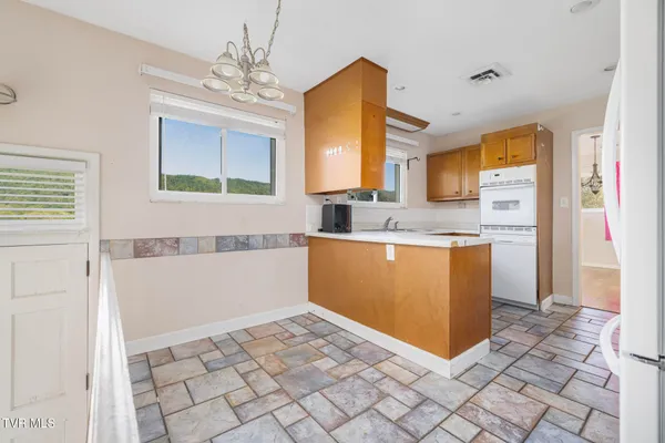 $295,000 | 317 Simmons Avenue, Erwin, TN 37650