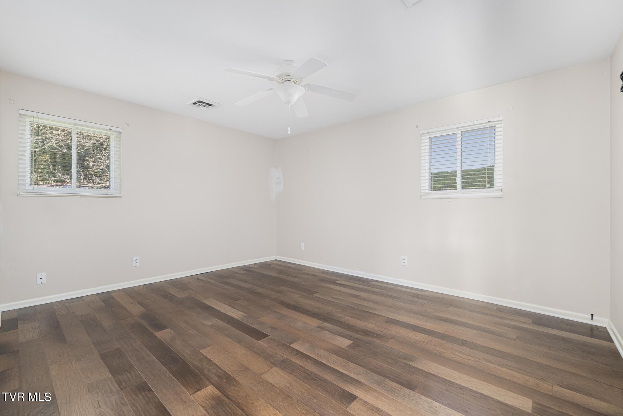 317 Simmons Avenue Erwin, TN 37650 - Photo 28 of 53 IMG_9712