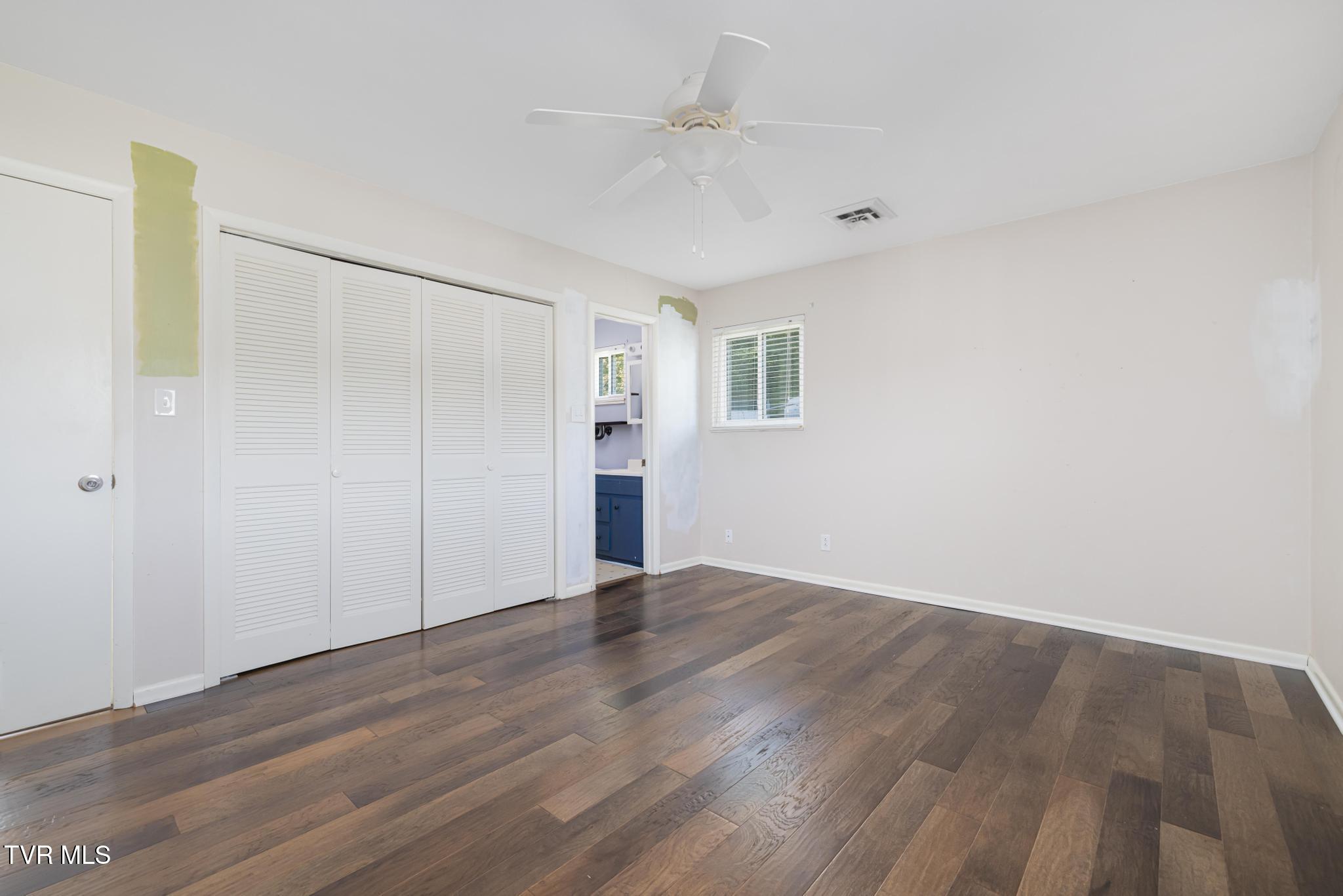 317 Simmons Avenue Erwin, TN 37650 - Photo 29 of 53 IMG_9724