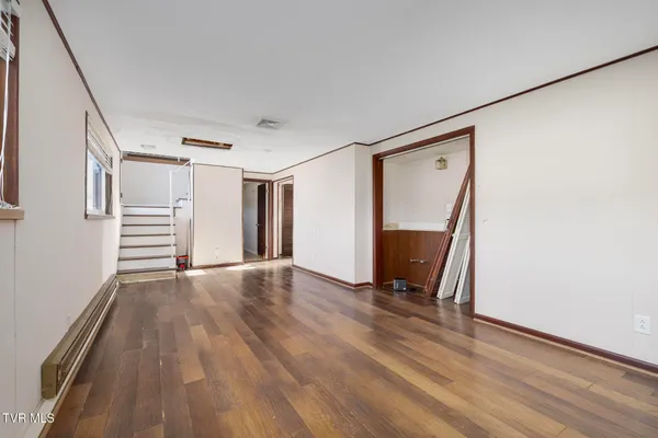 $295,000 | 317 Simmons Avenue, Erwin, TN 37650