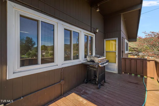 $318,000 | 317 Simmons Avenue, Erwin, TN 37650