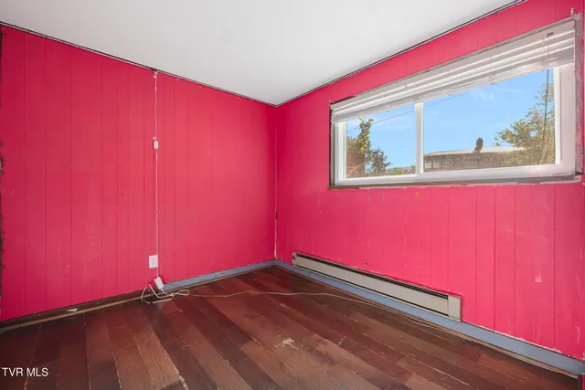 $318,000 | 317 Simmons Avenue, Erwin, TN 37650