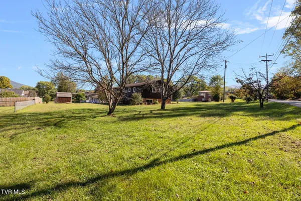 $295,000 | 317 Simmons Avenue, Erwin, TN 37650