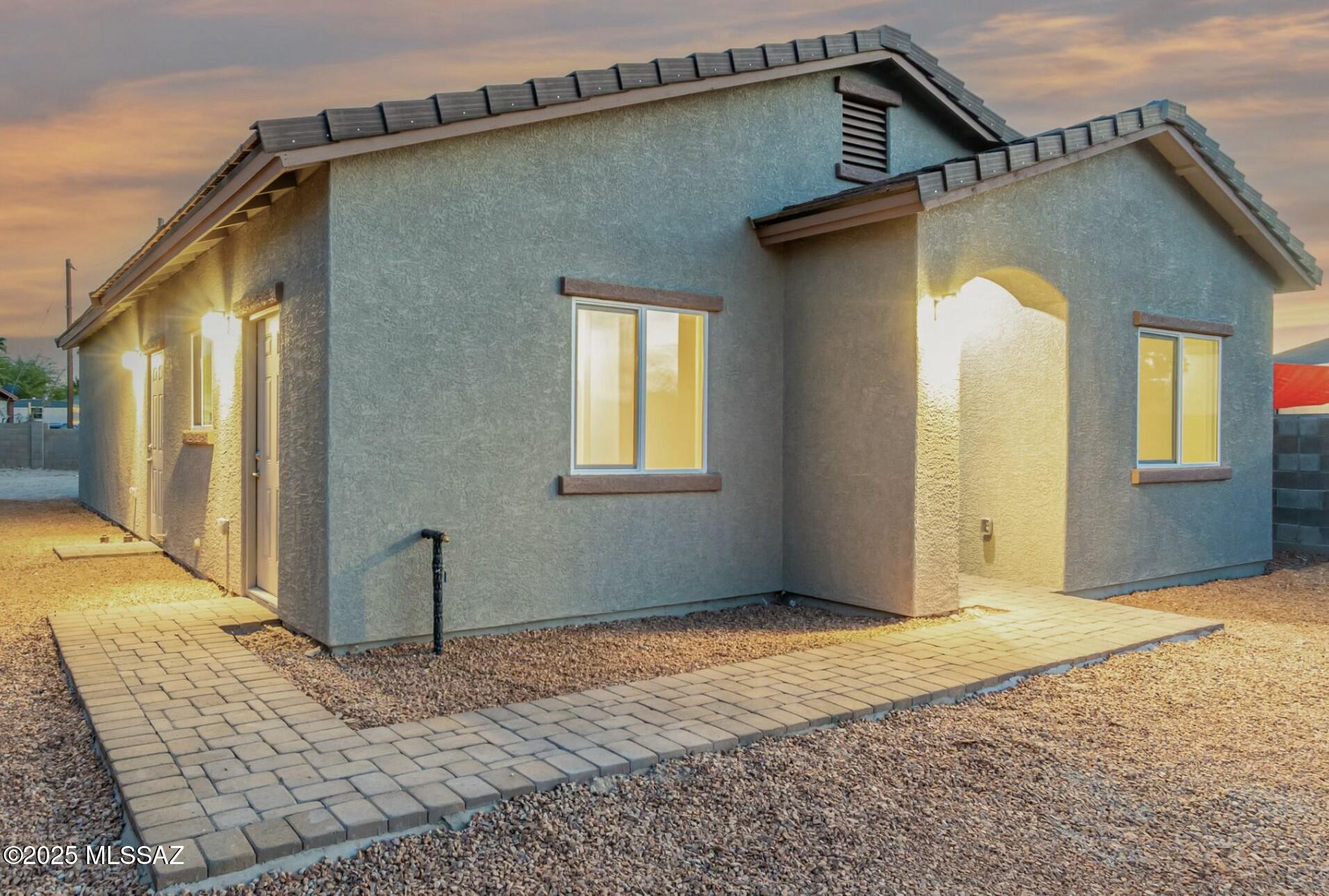 1796 Rusia Court Rio Rico, AZ 85648 - Photo 5 of 18