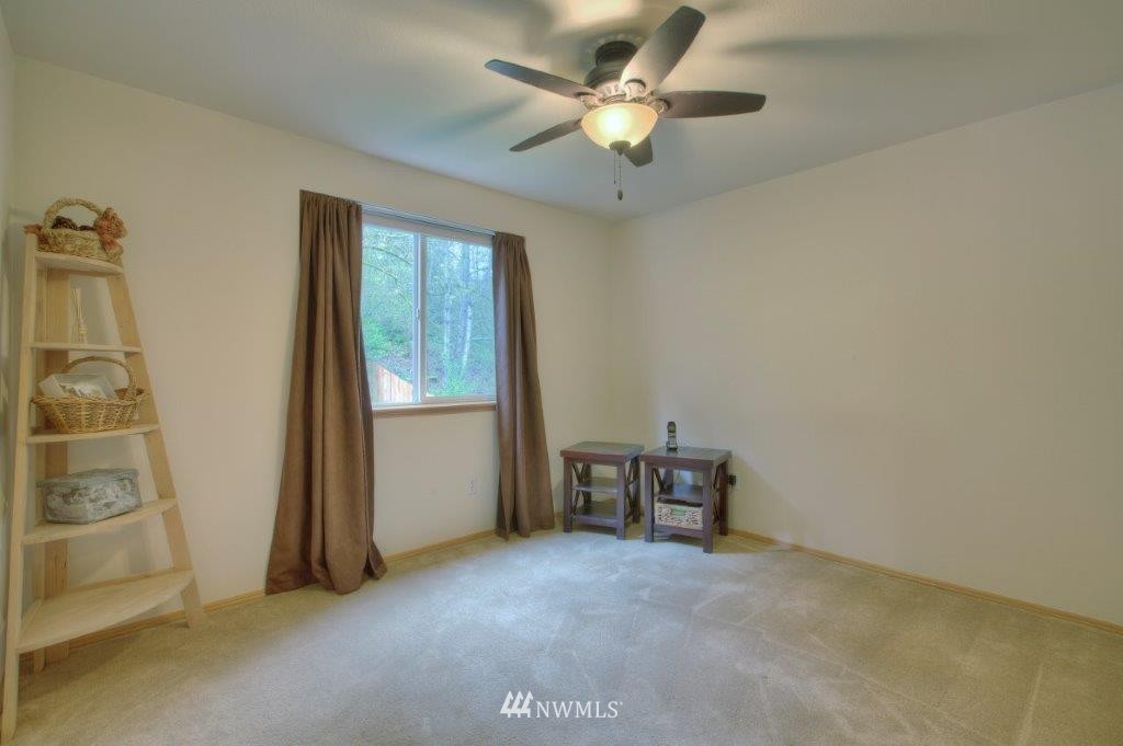 617 South 53rd Place Renton, WA 98055 - Photo 10 of 17