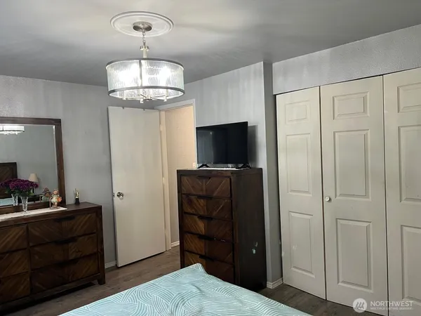 $299,000 | 9116 1st Place Northeast, Unit 2, Lake Stevens, WA 98258