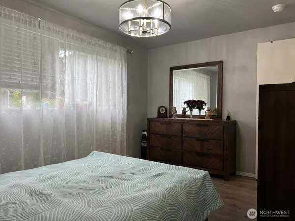 $299,000 | 9116 1st Place Northeast, Unit 2, Lake Stevens, WA 98258