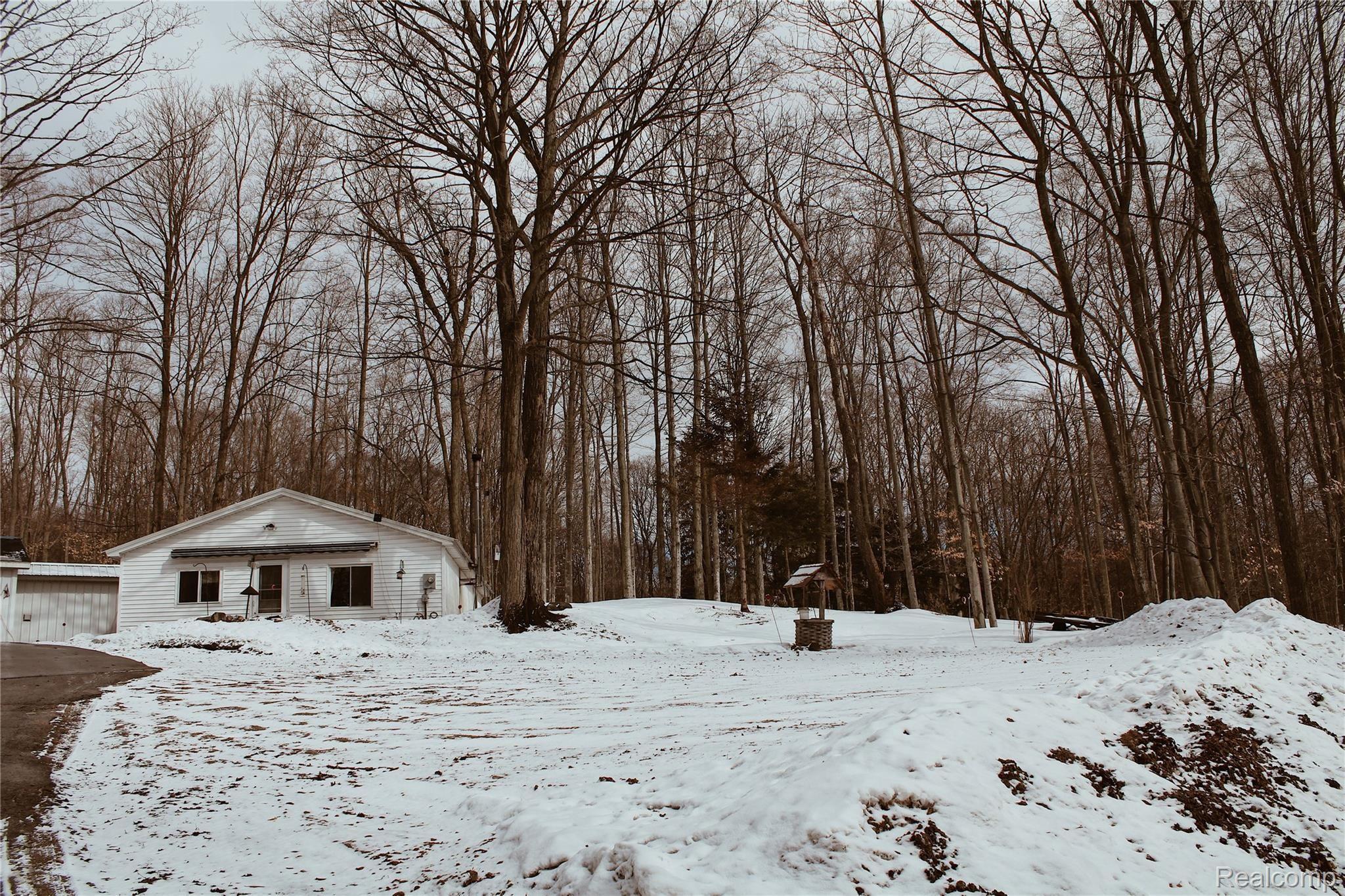 2189 Nichols Road Beulah, MI 49617 - Photo 15 of 15 7E697247-99CA-41AB-B8E2-EA7DDB689CA2.jpeg