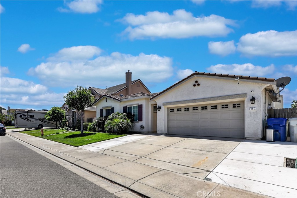 860 Sandstone Way Atwater, CA 95301 - Photo 3 of 47