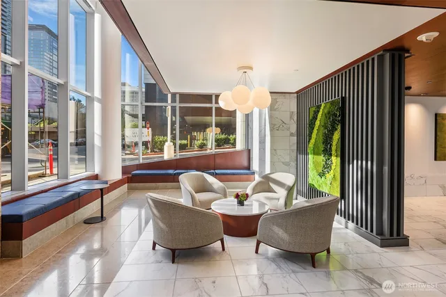 $715,000 | 500 106th Avenue Northeast, Unit 2009, Bellevue, WA 98004