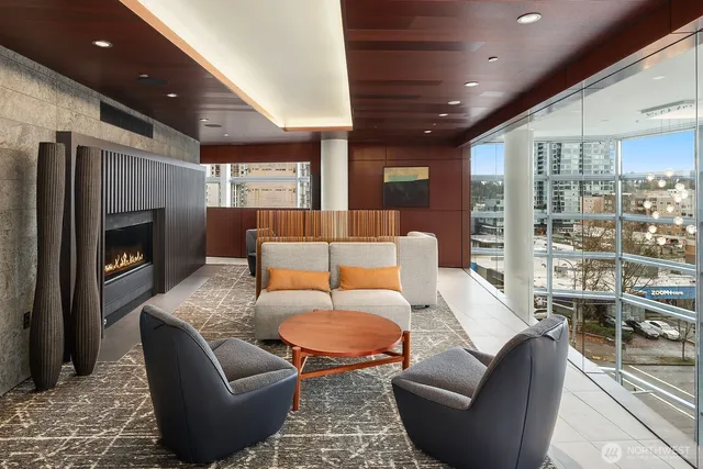 $715,000 | 500 106th Avenue Northeast, Unit 2009, Bellevue, WA 98004