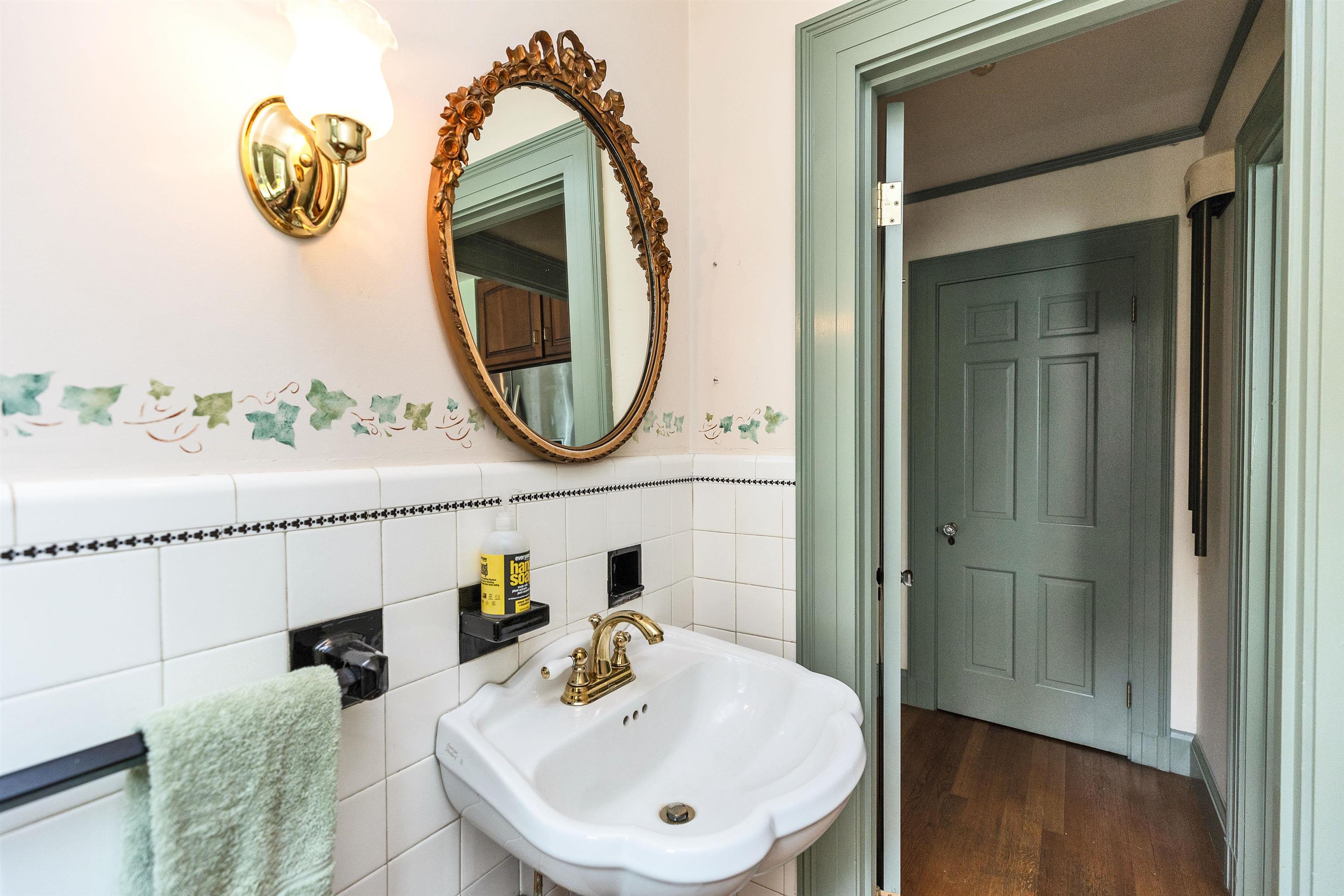 75 Main Street Jaffrey, NH 03452 - Photo 16 of 57