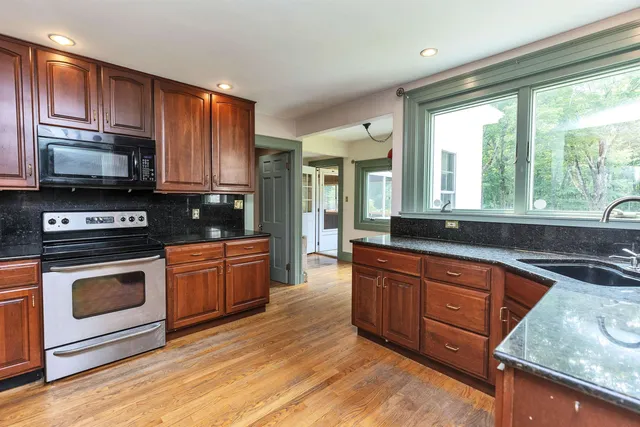 $729,900 | 75 Main Street, Jaffrey, NH 03452