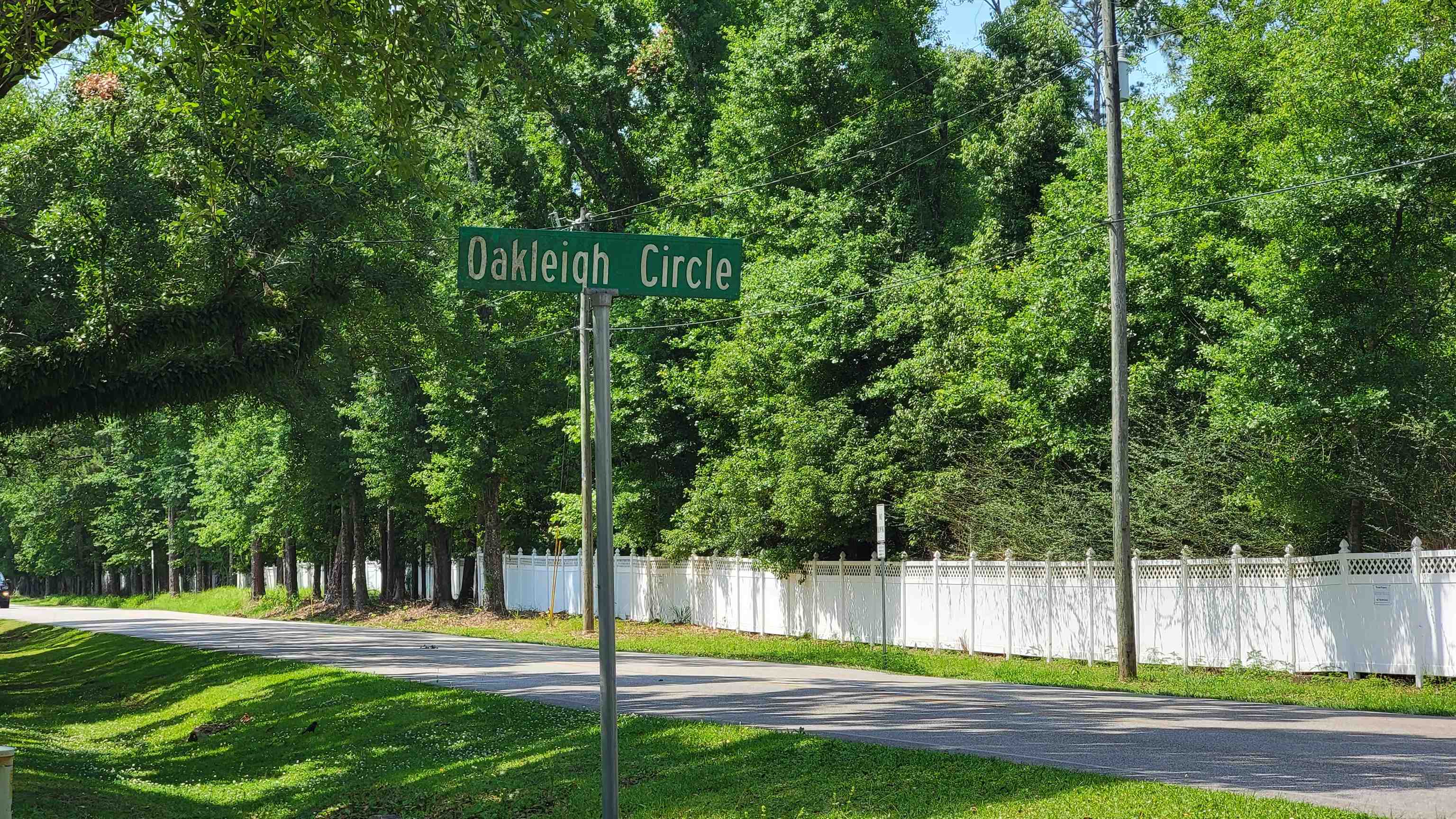 Oakleigh Circle Foley, AL 36535 - Photo 2 of 3