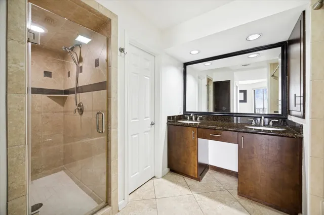 $279,000 | 3350 McCue Road, Unit 2201, Houston, TX 77056