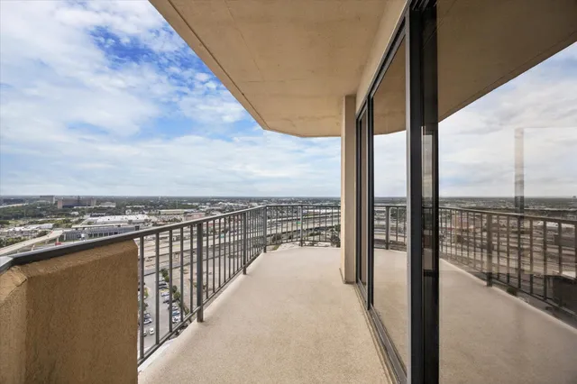 $279,000 | 3350 McCue Road, Unit 2201, Houston, TX 77056