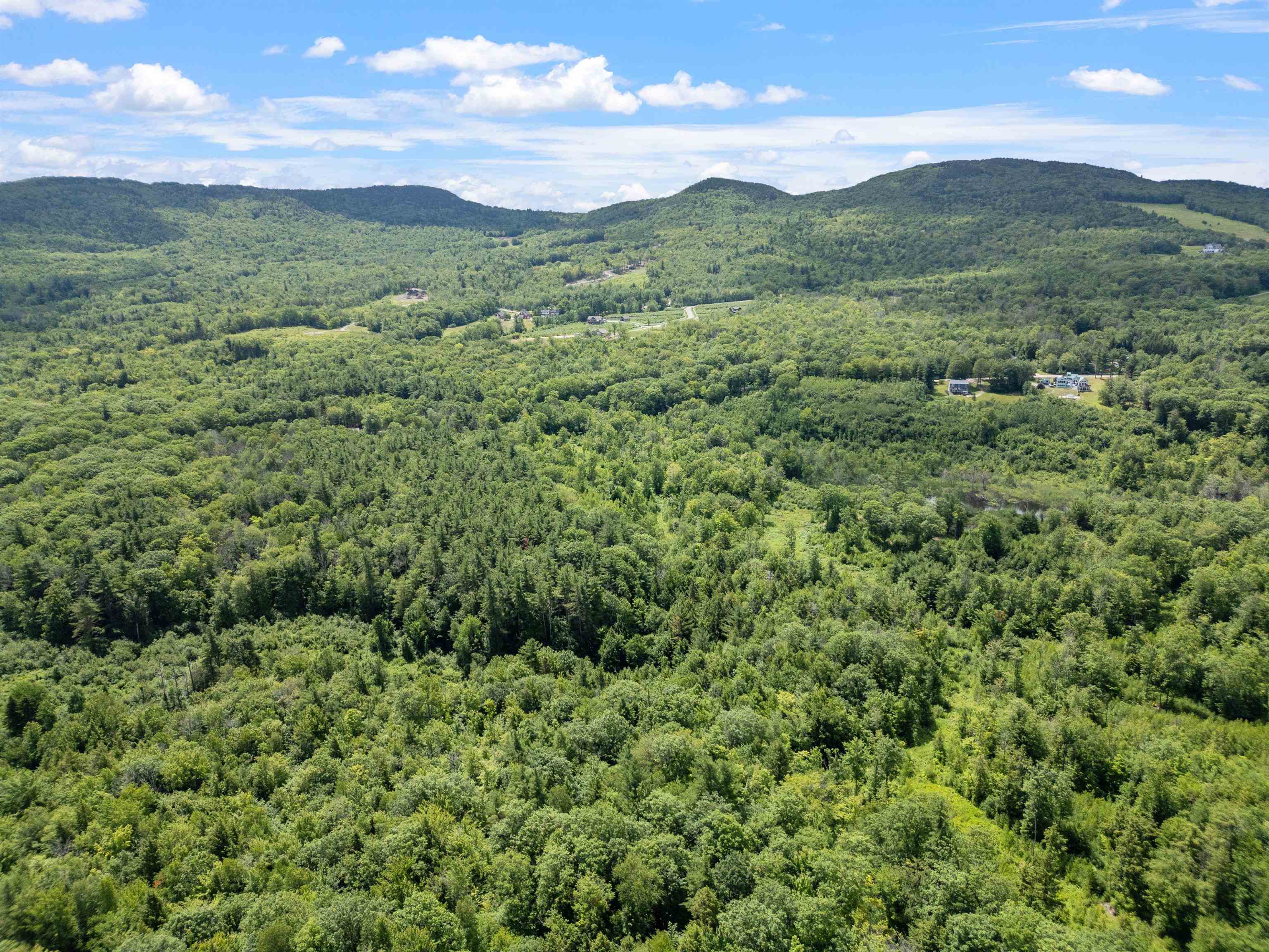 1256 Cherry Valley Road Gilford, NH 03249 - Photo 5 of 21