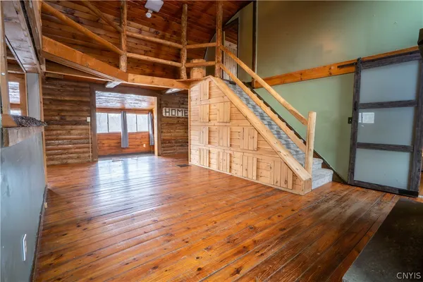 $240,000 | 1224 Highway 31, Bridgeport, NY 13030